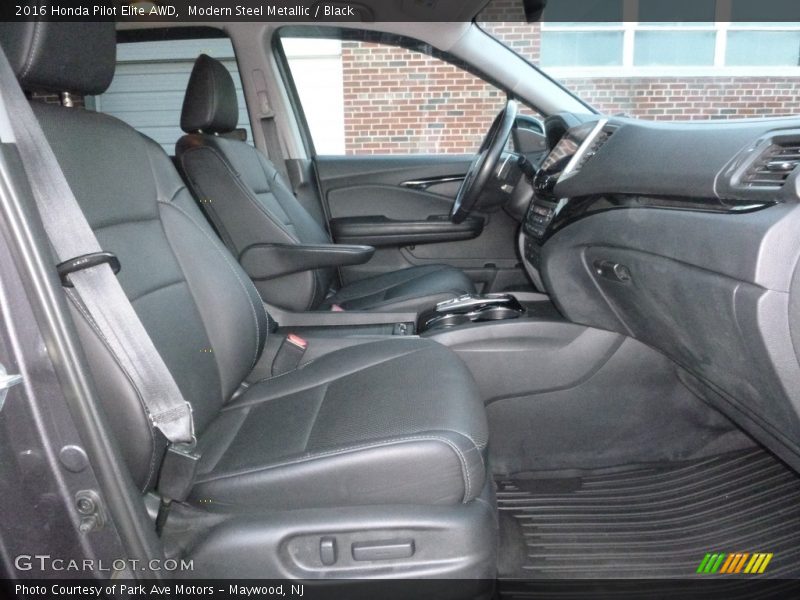Modern Steel Metallic / Black 2016 Honda Pilot Elite AWD