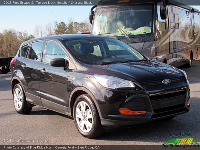 Tuxedo Black Metallic / Charcoal Black 2015 Ford Escape S