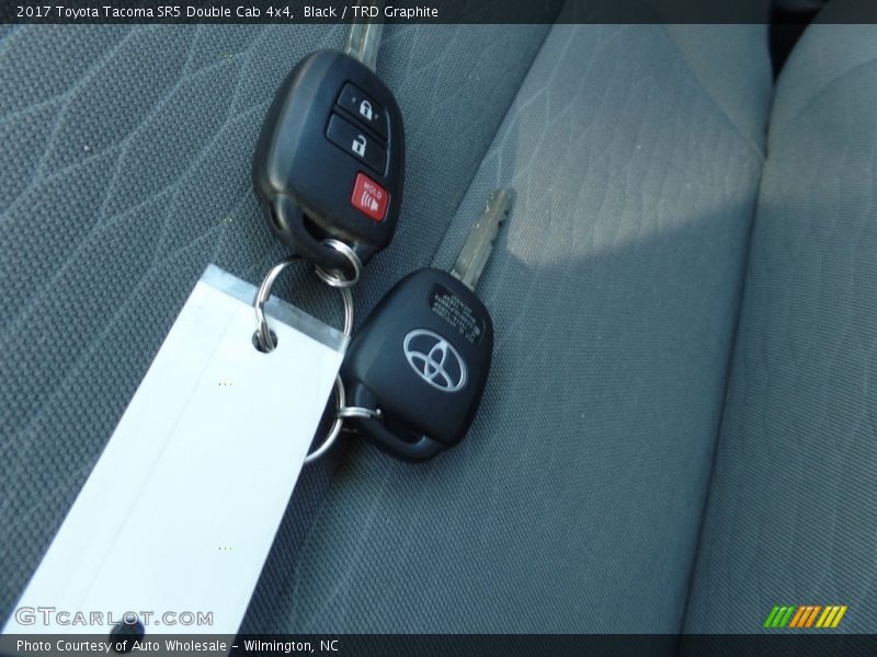 Black / TRD Graphite 2017 Toyota Tacoma SR5 Double Cab 4x4