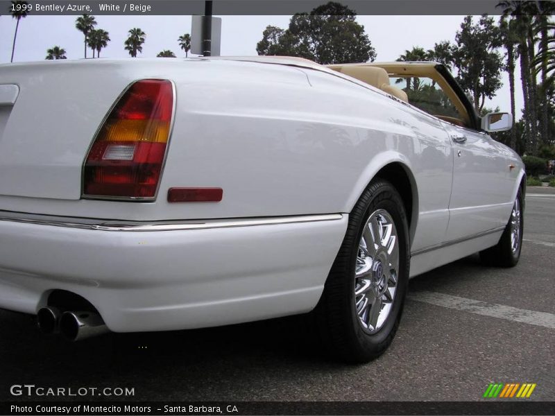 White / Beige 1999 Bentley Azure