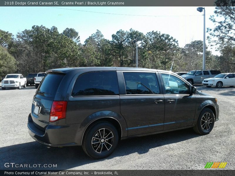 Granite Pearl / Black/Light Graystone 2018 Dodge Grand Caravan SE