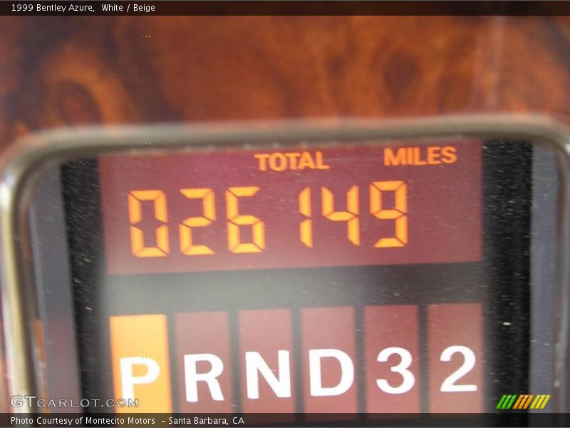 White / Beige 1999 Bentley Azure