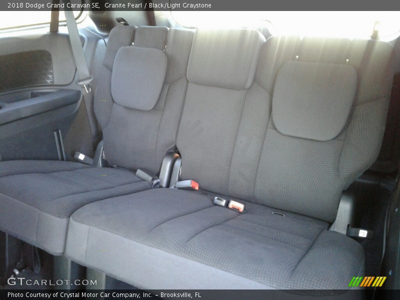 Granite Pearl / Black/Light Graystone 2018 Dodge Grand Caravan SE