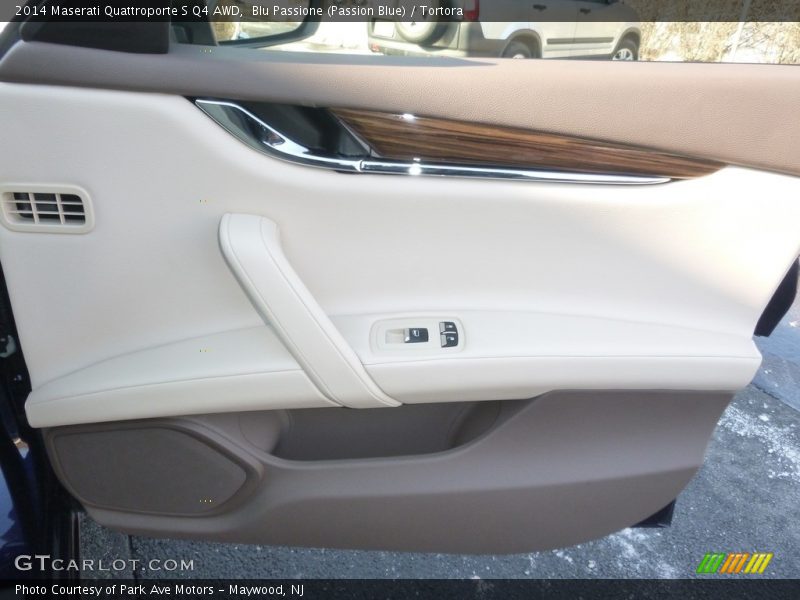 Blu Passione (Passion Blue) / Tortora 2014 Maserati Quattroporte S Q4 AWD