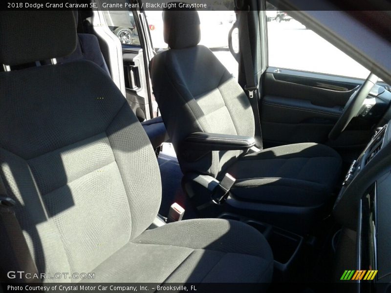 Granite Pearl / Black/Light Graystone 2018 Dodge Grand Caravan SE