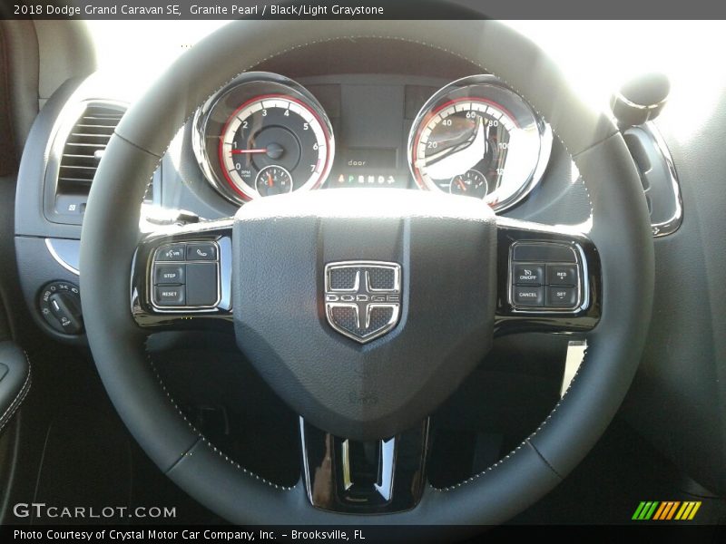 Granite Pearl / Black/Light Graystone 2018 Dodge Grand Caravan SE