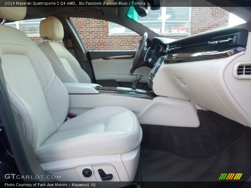 Blu Passione (Passion Blue) / Tortora 2014 Maserati Quattroporte S Q4 AWD