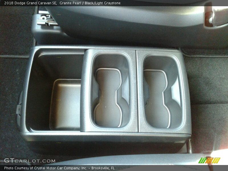 Granite Pearl / Black/Light Graystone 2018 Dodge Grand Caravan SE