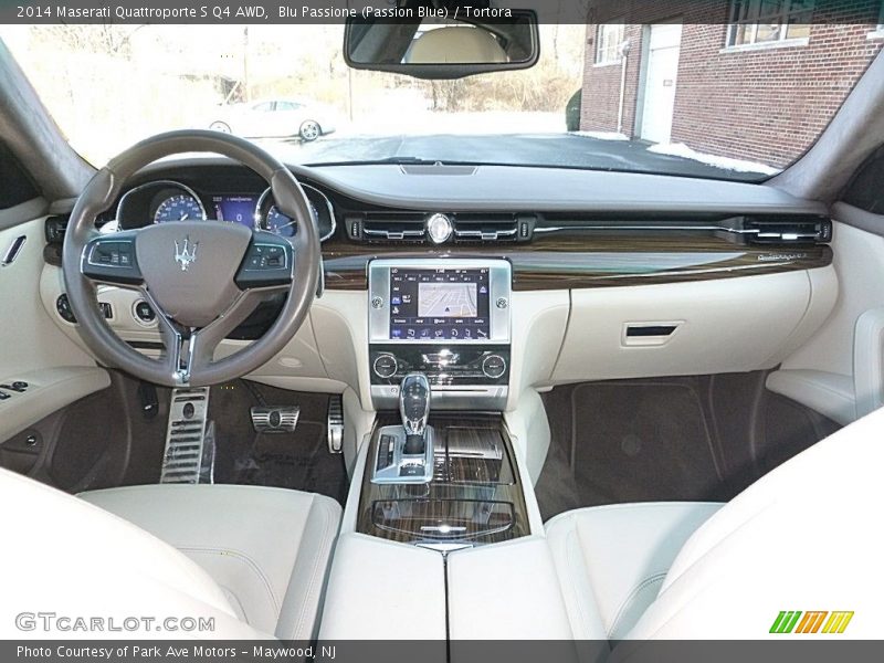 Blu Passione (Passion Blue) / Tortora 2014 Maserati Quattroporte S Q4 AWD