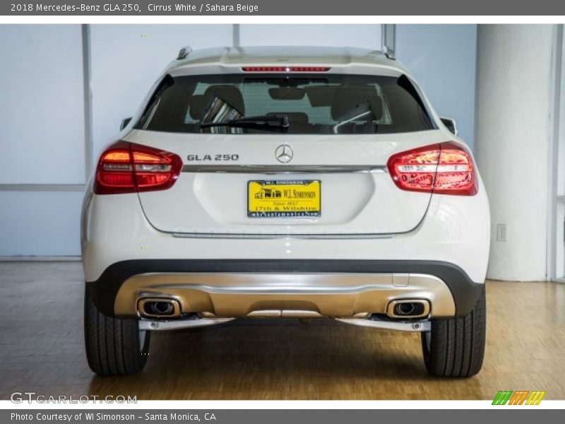 Cirrus White / Sahara Beige 2018 Mercedes-Benz GLA 250