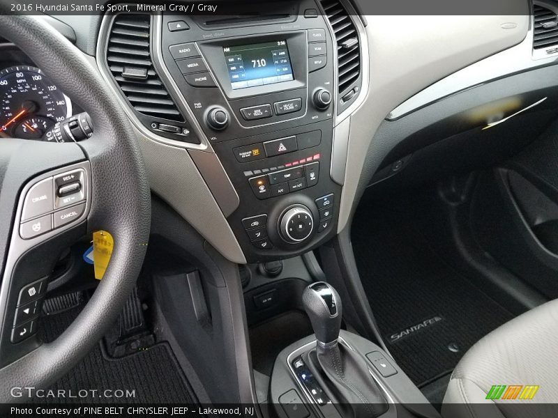 Mineral Gray / Gray 2016 Hyundai Santa Fe Sport