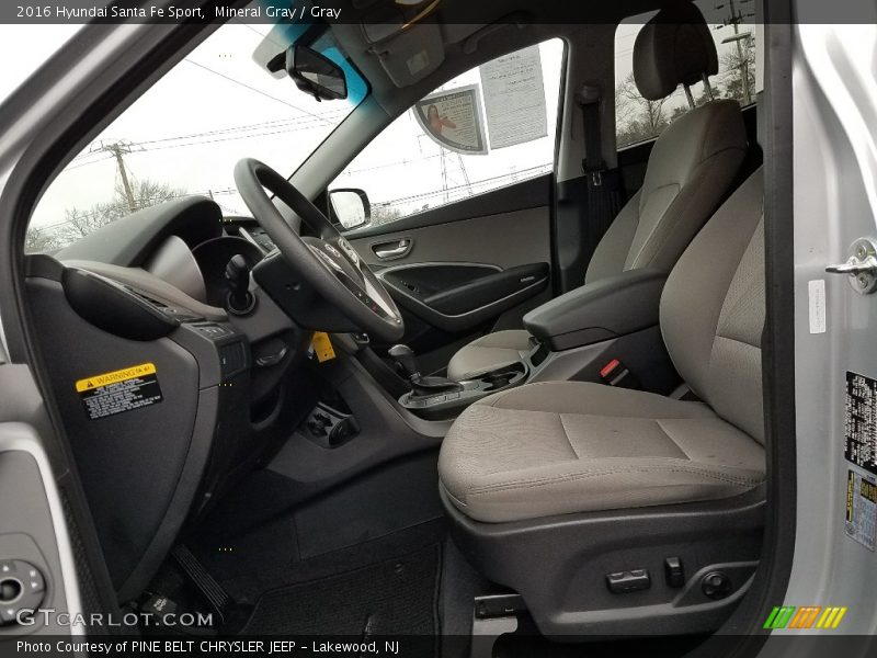 Mineral Gray / Gray 2016 Hyundai Santa Fe Sport