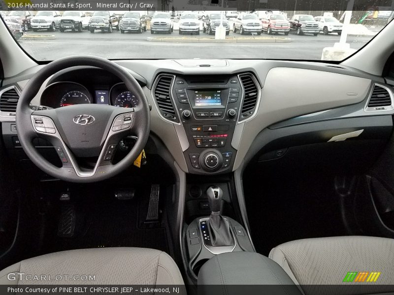 Mineral Gray / Gray 2016 Hyundai Santa Fe Sport