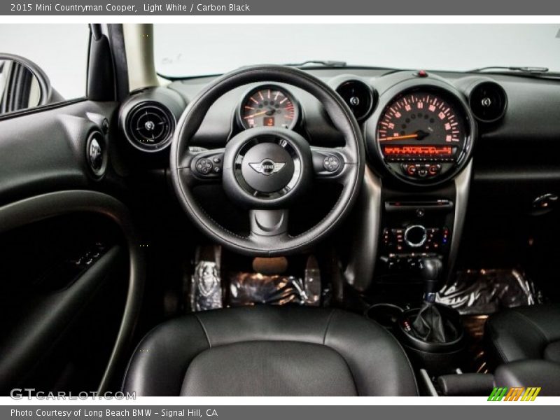 Light White / Carbon Black 2015 Mini Countryman Cooper