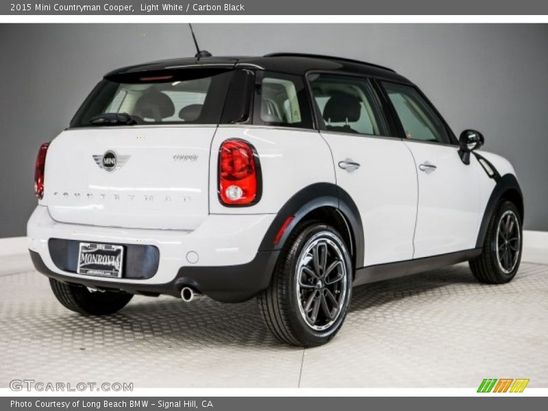 Light White / Carbon Black 2015 Mini Countryman Cooper
