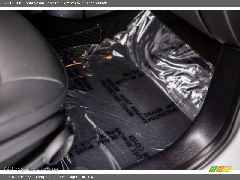 Light White / Carbon Black 2015 Mini Countryman Cooper