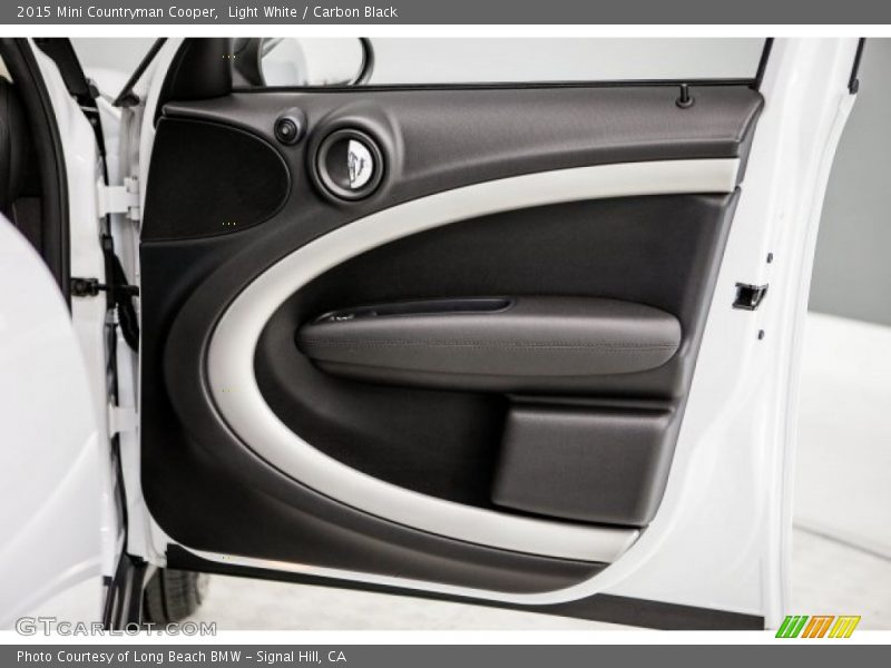 Light White / Carbon Black 2015 Mini Countryman Cooper