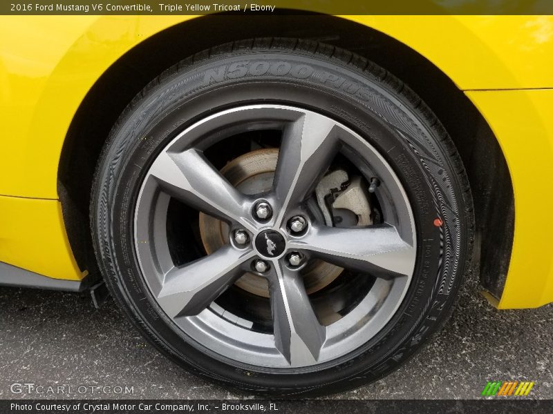 Triple Yellow Tricoat / Ebony 2016 Ford Mustang V6 Convertible