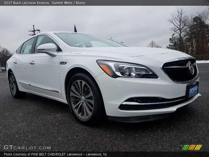 Summit White / Ebony 2017 Buick LaCrosse Essence