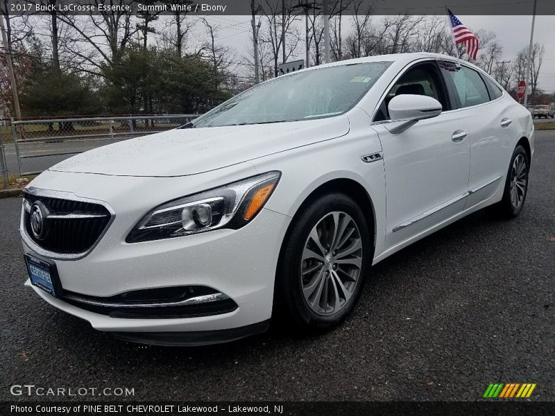 Summit White / Ebony 2017 Buick LaCrosse Essence