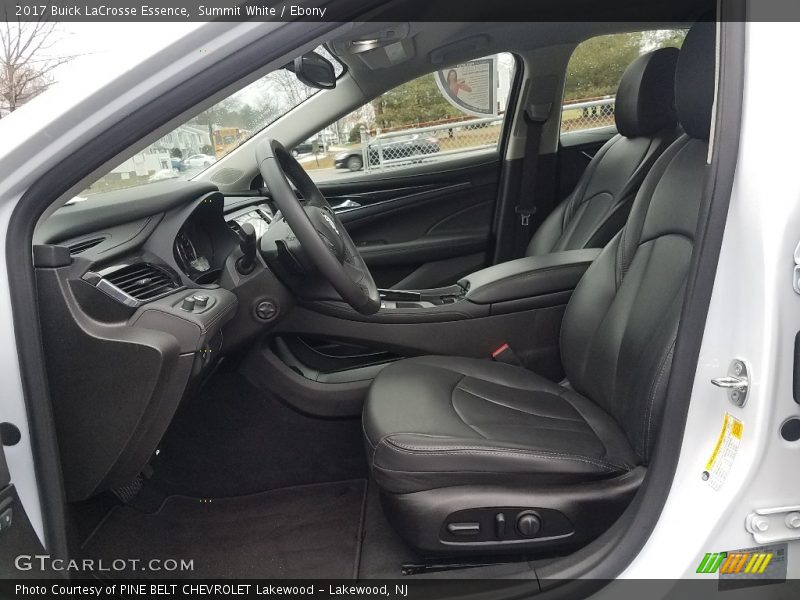 Summit White / Ebony 2017 Buick LaCrosse Essence