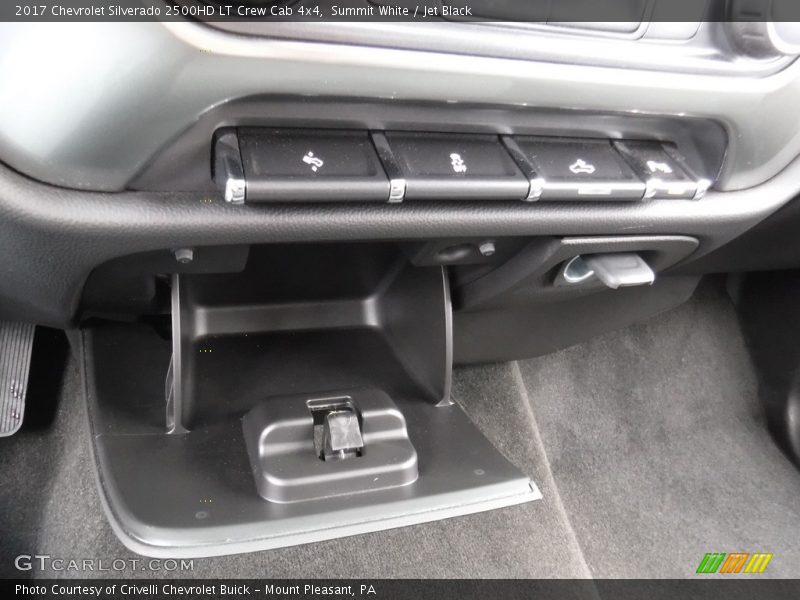 Summit White / Jet Black 2017 Chevrolet Silverado 2500HD LT Crew Cab 4x4