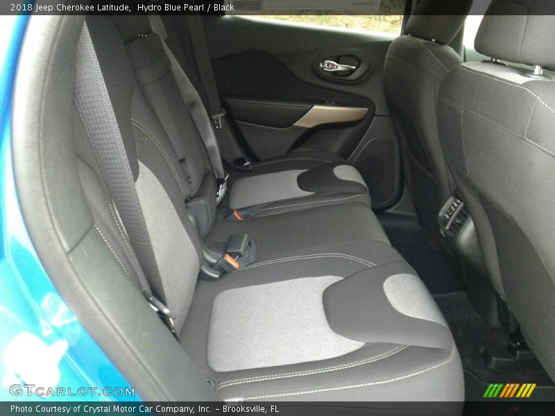 Hydro Blue Pearl / Black 2018 Jeep Cherokee Latitude