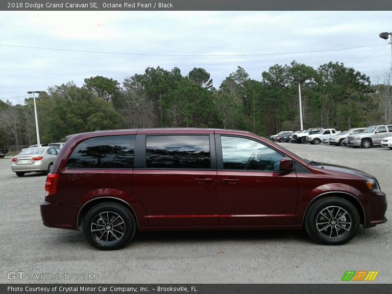 Octane Red Pearl / Black 2018 Dodge Grand Caravan SE
