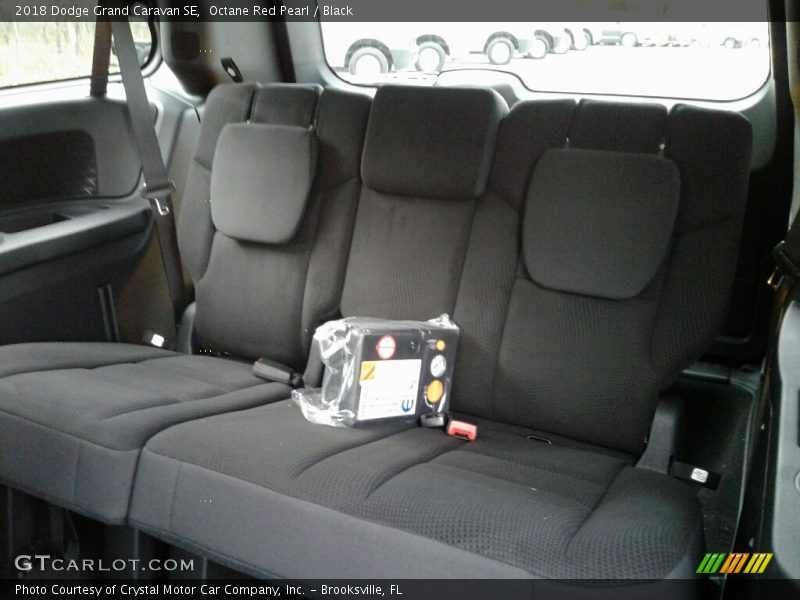 Octane Red Pearl / Black 2018 Dodge Grand Caravan SE
