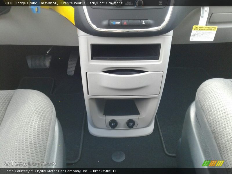 Granite Pearl / Black/Light Graystone 2018 Dodge Grand Caravan SE