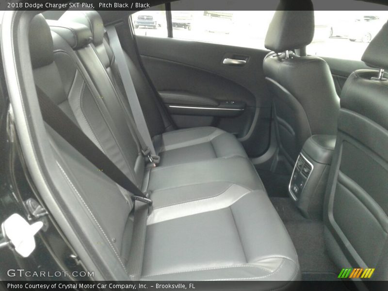 Pitch Black / Black 2018 Dodge Charger SXT Plus