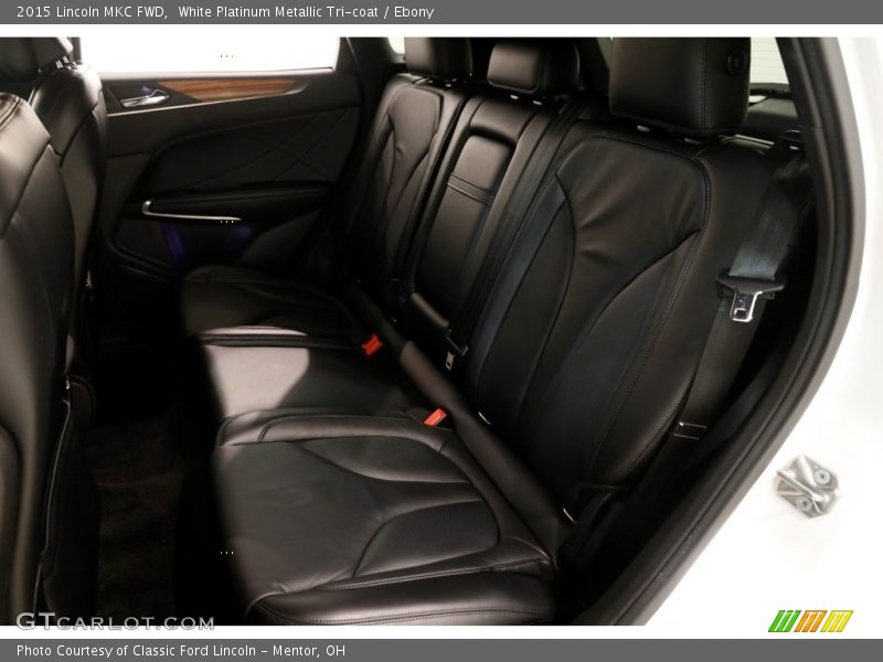 White Platinum Metallic Tri-coat / Ebony 2015 Lincoln MKC FWD