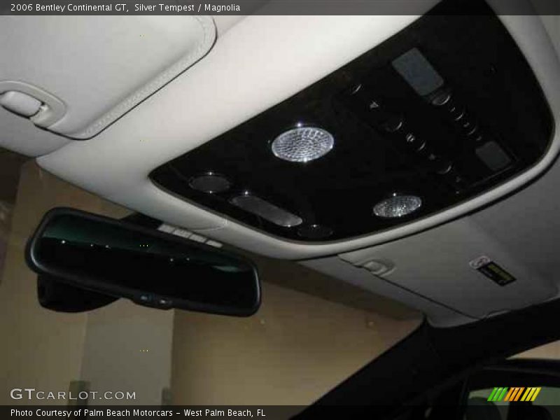 Silver Tempest / Magnolia 2006 Bentley Continental GT