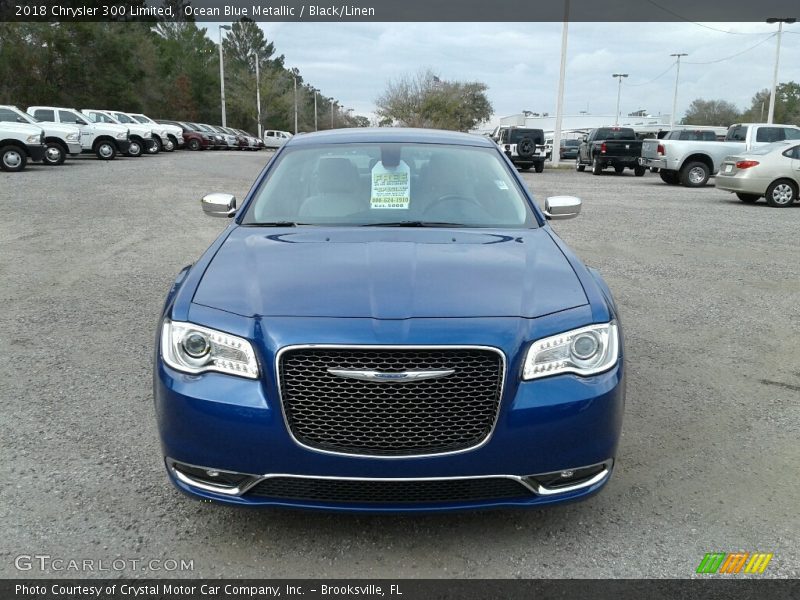 Ocean Blue Metallic / Black/Linen 2018 Chrysler 300 Limited