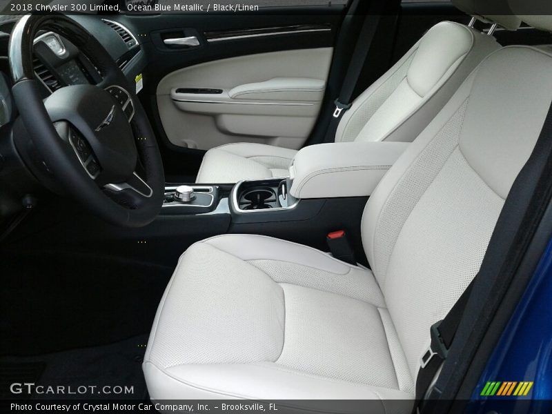 Ocean Blue Metallic / Black/Linen 2018 Chrysler 300 Limited