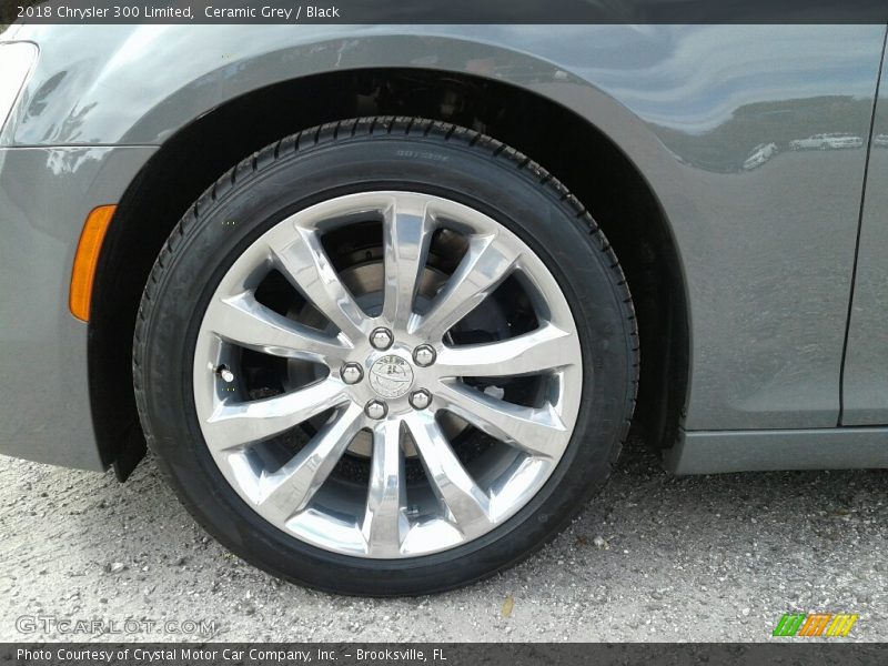 Ceramic Grey / Black 2018 Chrysler 300 Limited