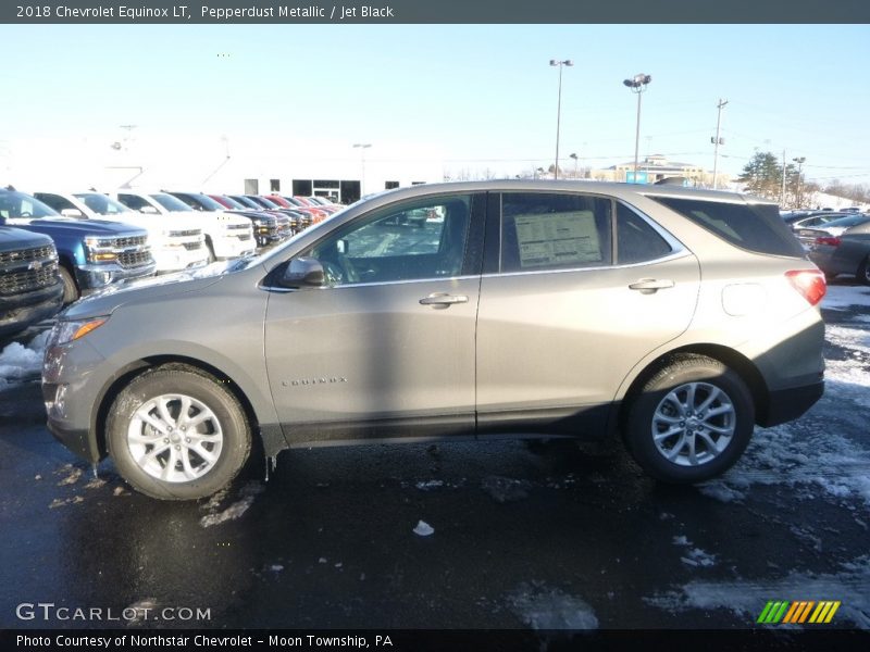 Pepperdust Metallic / Jet Black 2018 Chevrolet Equinox LT