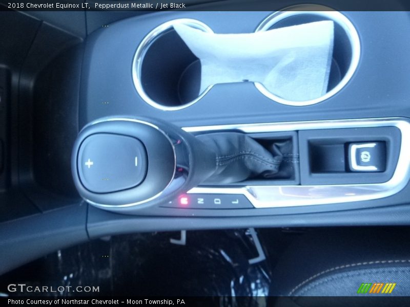 Pepperdust Metallic / Jet Black 2018 Chevrolet Equinox LT