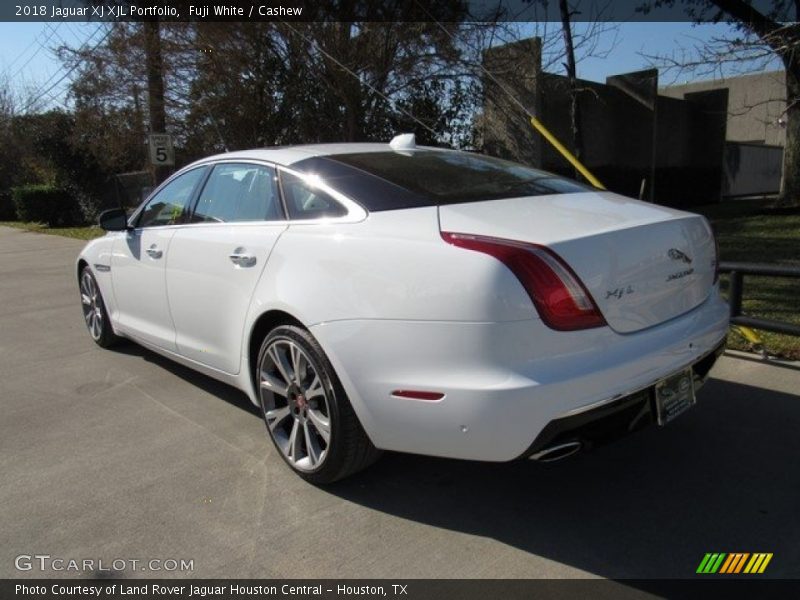 Fuji White / Cashew 2018 Jaguar XJ XJL Portfolio
