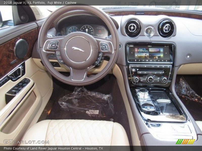 Fuji White / Cashew 2018 Jaguar XJ XJL Portfolio