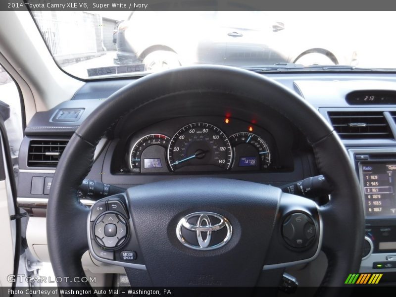 Super White / Ivory 2014 Toyota Camry XLE V6