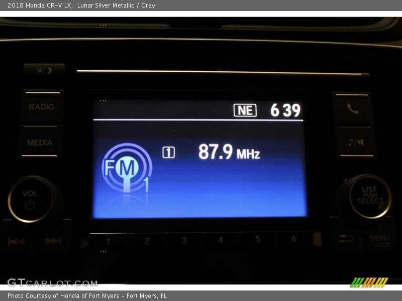 Lunar Silver Metallic / Gray 2018 Honda CR-V LX