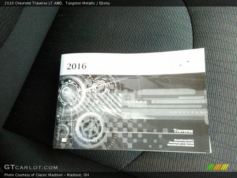 Tungsten Metallic / Ebony 2016 Chevrolet Traverse LT AWD