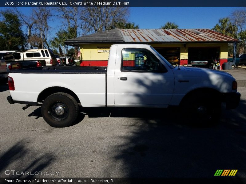 Oxford White / Medium Dark Flint 2005 Ford Ranger XL Regular Cab