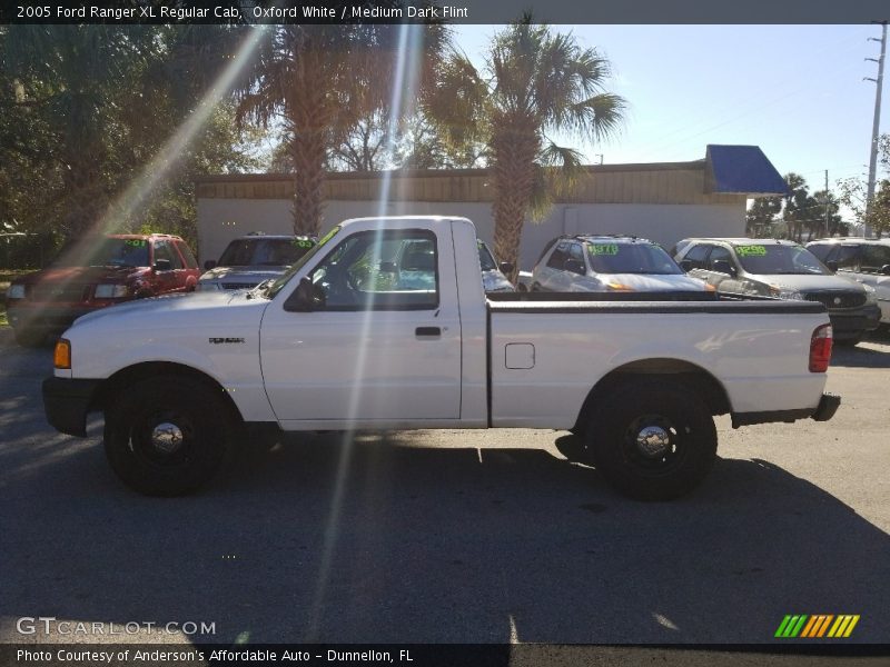 Oxford White / Medium Dark Flint 2005 Ford Ranger XL Regular Cab