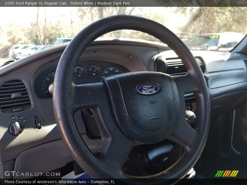 Oxford White / Medium Dark Flint 2005 Ford Ranger XL Regular Cab