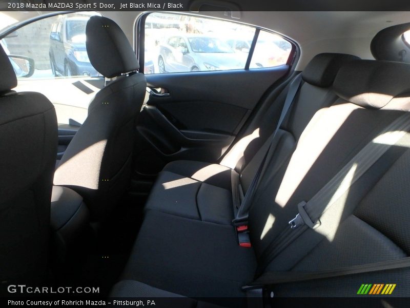 Jet Black Mica / Black 2018 Mazda MAZDA3 Sport 5 Door
