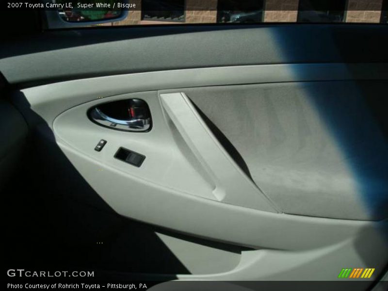 Super White / Bisque 2007 Toyota Camry LE