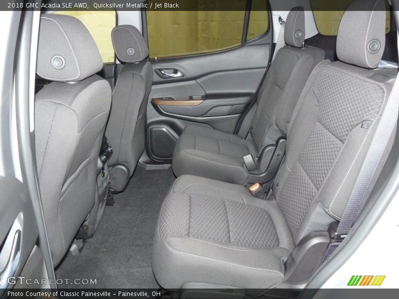 Quicksilver Metallic / Jet Black 2018 GMC Acadia SLE AWD