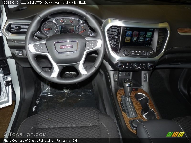 Quicksilver Metallic / Jet Black 2018 GMC Acadia SLE AWD